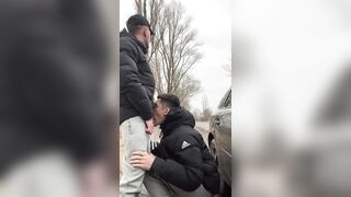 GAY FUCKING OUTDOOR