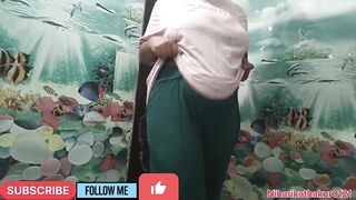 College Girl in Hostel Baathroom Video