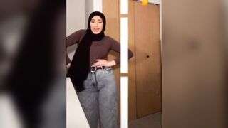 Hijabi belly dancer fap challenge